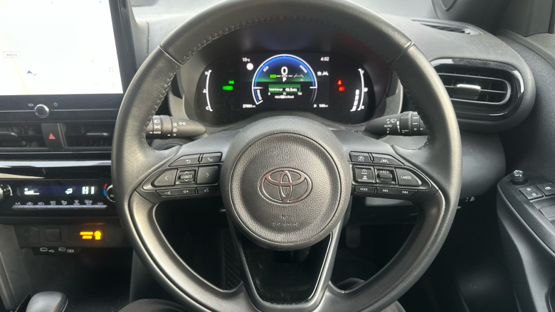 Toyota Yaris Cross 1.5 Hybrid 130 Design 5dr CVT Hybrid Estate